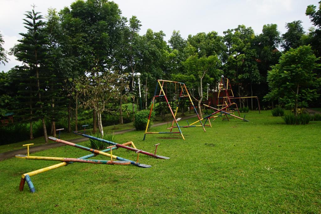 Charming Tagaytay Vacation Home タガイタイ エクステリア 写真